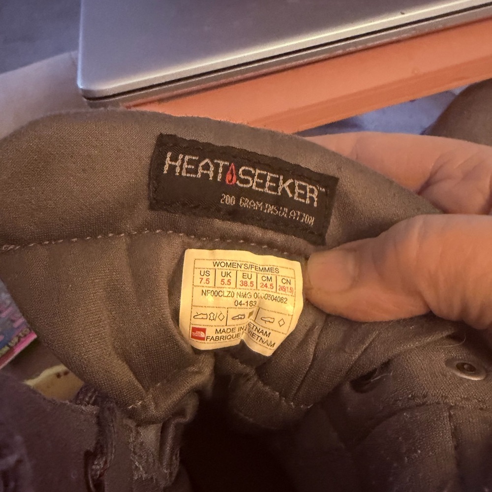 The North Face Ballard Roll Down Grey Suede HydroSeal Heat Seeker Boots Wmns 7.5 - Picture 7 of 13